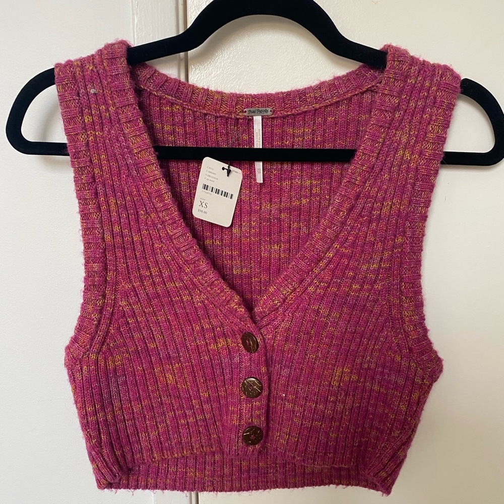 Free People pink cropped sweater vest
